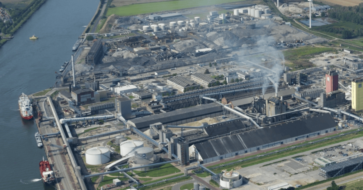 Fullspec team leading HSE management for insulation activities on the YARA Sluiskil project.